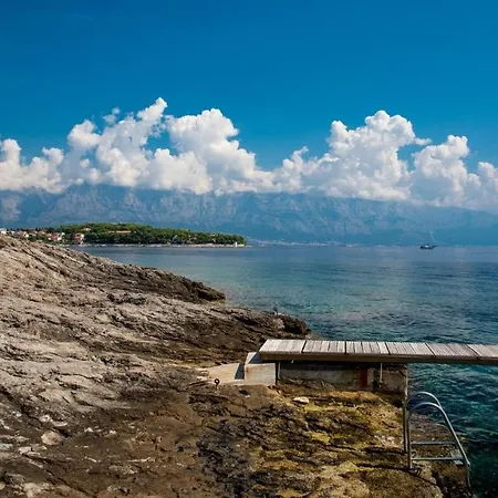 Luxury Beachfront White Bellezza With Private Pool At The On Brac Island - Sumartin Villa