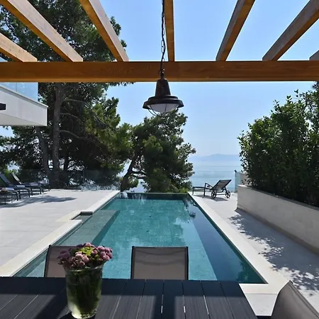 Luxury Beachfront White Bellezza With Private Pool At The On Brac Island - Sumartin Villa