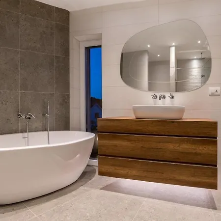 Luxury Beachfront White Bellezza With Private Pool At The On Brac Island - Sumartin