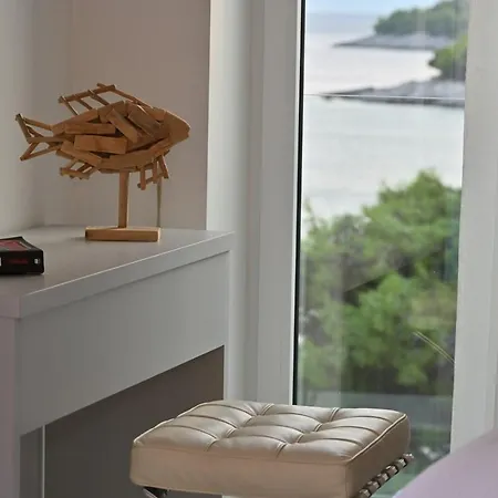 Luxury Beachfront White Bellezza With Private Pool At The On Brac Island - Sumartin Villa