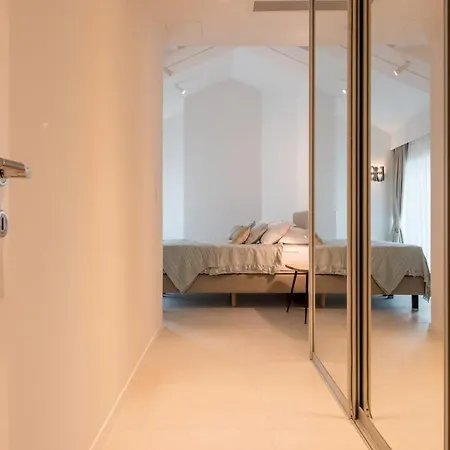 Luxury Beachfront White Bellezza With Private Pool At The On Brac Island - Sumartin Villa *